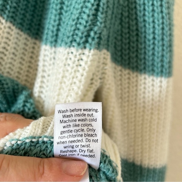 SO Women’s Knit Cardigan Small Striped School  Preppy Casual Button Front - Picture 8 of 10